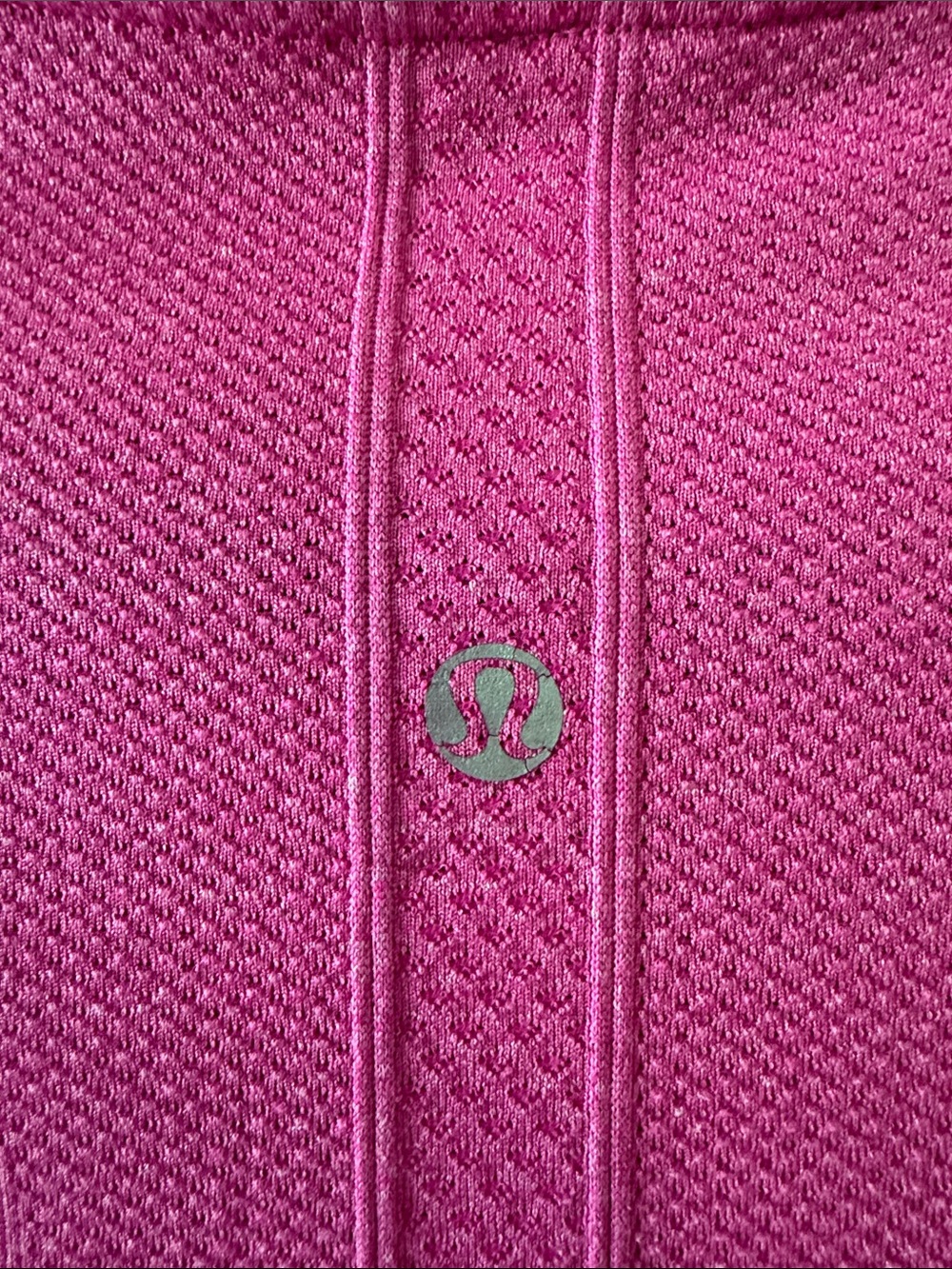 Women's Lululemon Quarter-Zip Swiftly - Picture 3 of 4